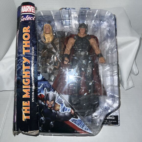 Marvel Select The Mighty Thor Action Figure 2020 - SEALED - Picture 1 of 8